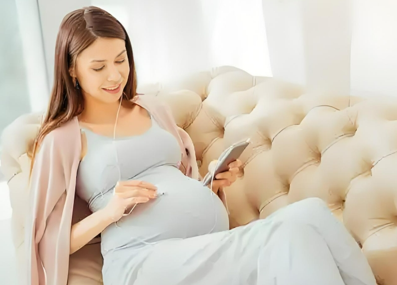 韩国女星李诗英，未经前夫同意用冷冻胚胎怀二胎？前夫回应：会尽到相应责任